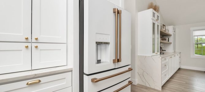 Creëer een moderne look met een achterwand keuken